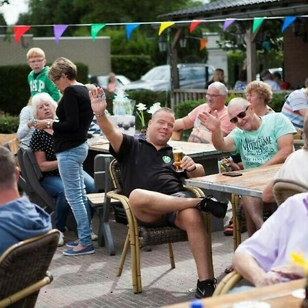 18 persoons Veluwe Villa Voorthuizen Buitenkant foto