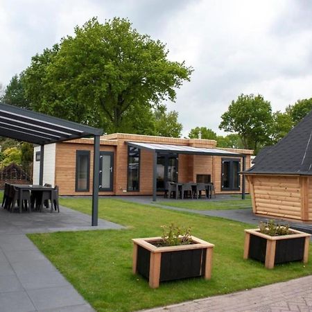 18 persoons Veluwe Villa Voorthuizen Buitenkant foto